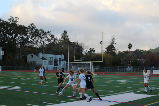 Girls Varsity soccer remains undefeated after draw with Terra Linda
