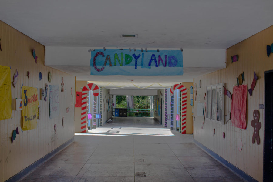 The hallways of Archie Williams filled with candyland themed decorations created by ASB.