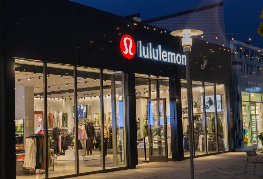The+front+sign+of+Lululemon%2C+a+high+end+brand.+The+companys+has+a+store+at+The+Village+at+Corte+Madera.